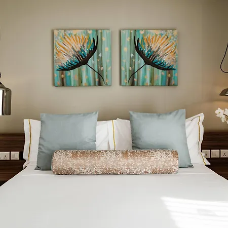 호텔 1926 Le Soleil & 4*