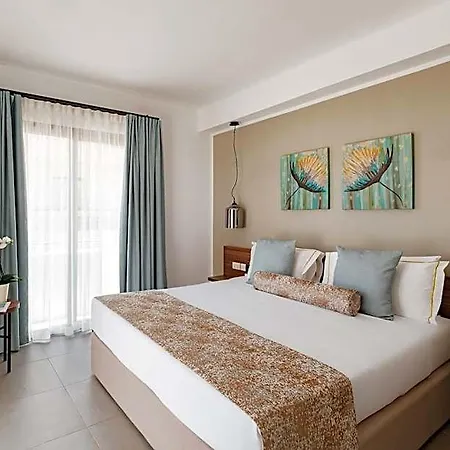 Hotel 1926 Le Soleil & 4*