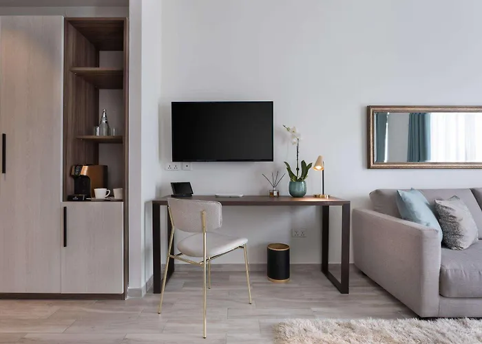 1926 Le Soleil & スリーマ