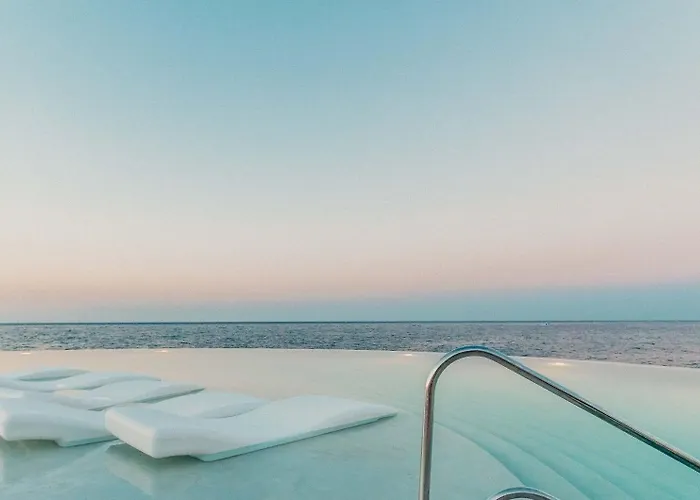 Hotel 1926 Le Soleil & 4*